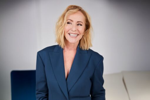 ANGELA GROOTHUIZEN